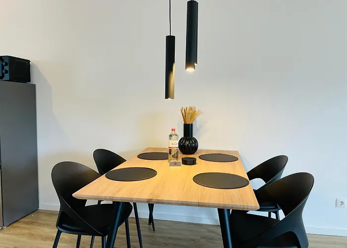 Lightplace - Moderne Apartments In Braunschweig - Balkon - Netflix - Am Kanal